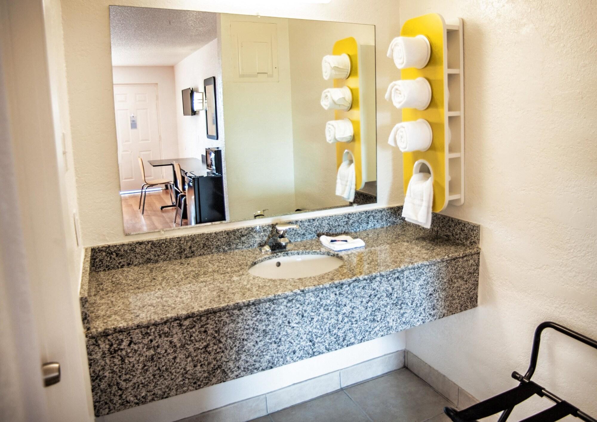 Motel 6-Corsicana, Tx ภายนอก รูปภาพ